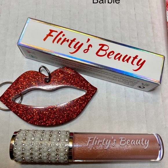 Flirty’s beauty BARBIE lipgloss - Picture 1 of 1
